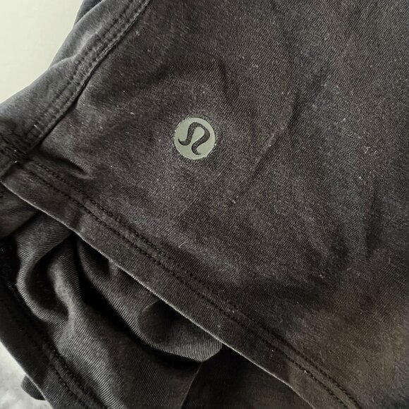 Lululemon LA Double Layer Pima Cotton Tank, Black, Size 8 - Picture 9 of 11